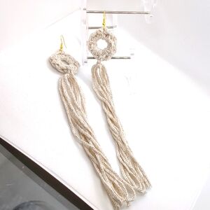 Tassle Earrings cream & gold